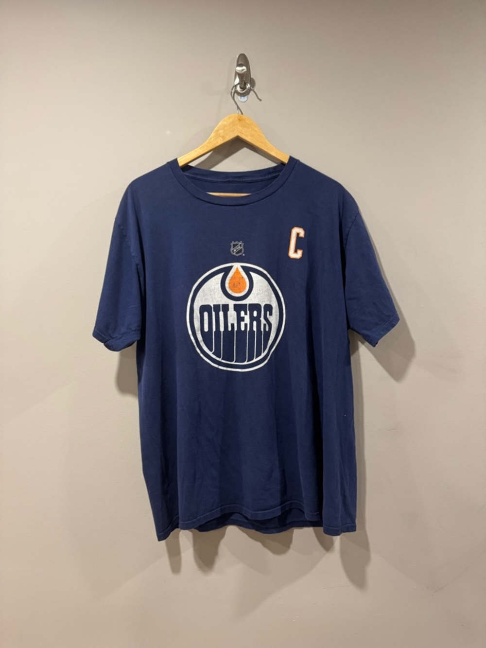Fanatics Branded Edmonton Oilers Connor McDavid T-Shirt